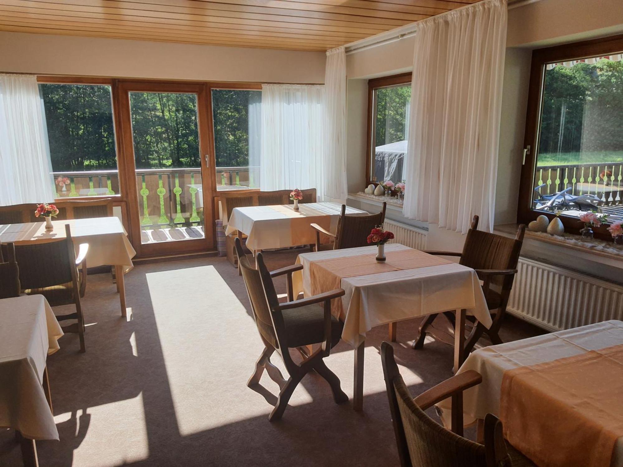 Pension-Gaestehaus Waldhof Winterberg Bagian luar foto